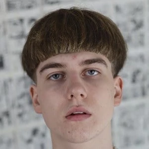 wajwai - Family, Bio, Birthdate,Age, Networth , Wiki& More