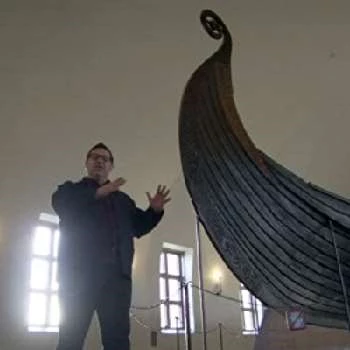 Waldemar Januszczak - Wiki, Bio, Birthdate, Networth, Family & More