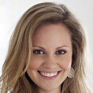 Danielle Walker - Income, Birthday, Family, Bio, Networth & More