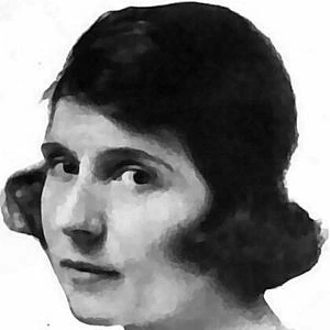 Esther Walker - Age, Wiki, Birthdate, Bio, Networth, Family & More