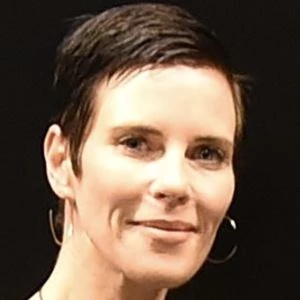 Karen Walker - Family, Bio, Birthday, Family, Income & More