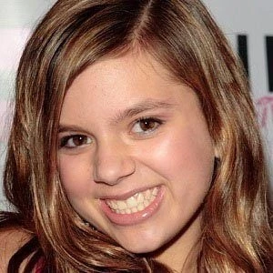 Aria Wallace Biography