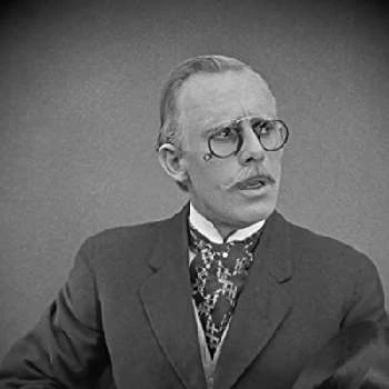 Wally Howe - Family, Bio, Birthday, Family, Income & More