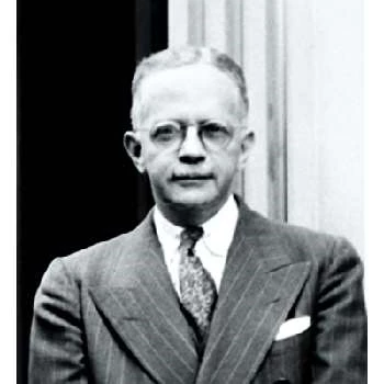 Walter White - Age, Bio, Birthdate, Family, Networth & More