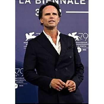 Walton Goggins Biography