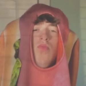 Elijah Ward - Wiki, Bio, Birthdate, Networth, Family & More