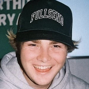 Alex Warren - Age, Wiki, Birthdate, Bio, Networth, Family & More