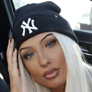 Ellie Waters - Family, Bio, Birthdate,Age, Networth , Wiki& More