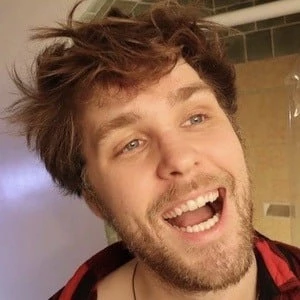 Garrett Watts Biography