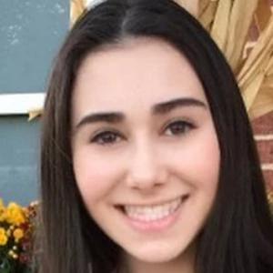 Miranda Wayne - Age, Height, Birthdate, Family, Wiki & More