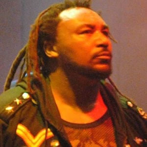 Benji Webbe Biography