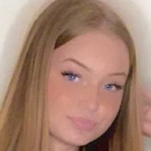 Lilly Webkinny - Age, WIki, Birthday, Family, Networth & More