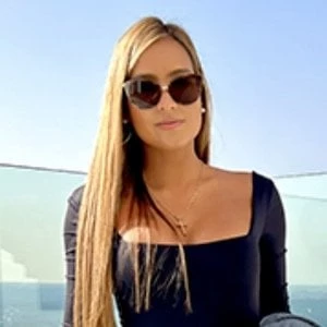 Veronica Weffer Biography