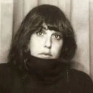 Elizabeth Weinberg Biography