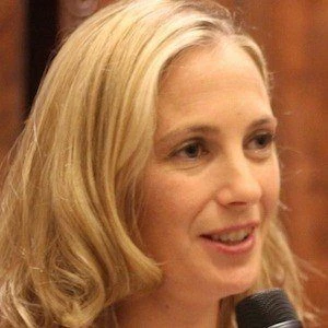 Lauren Weisberger - Biography, Birthday, Wiki, Family, Networth & More