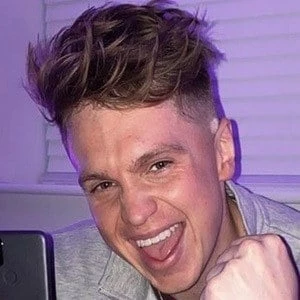 Joe Weller - Birthdate, Age, Family, Bio, Networth & More