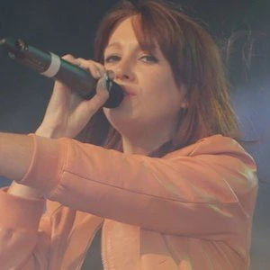 Laura Welsh Biography