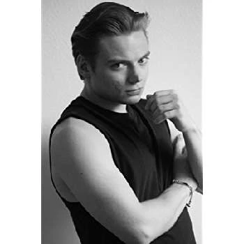 Wesley Dean - Age, Bio, Birthdate, Family, Networth & More