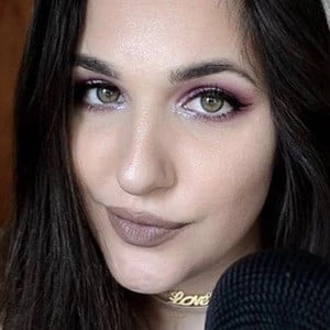 Sabrina WhispurringASMR - Family, Bio, Birthday, Family, Income & More