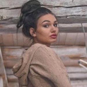 Carinnha White Biography