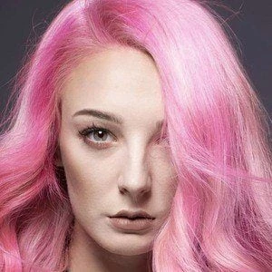 Beckii Whiting Biography
