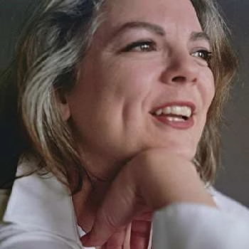 Whitney Hamilton - Age, Bio, Birthdate, Family, Networth & More