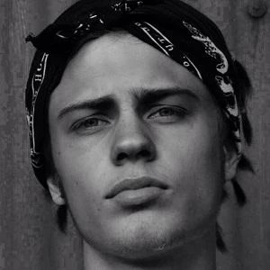 Macca Wiles - Profession, Biography, Birthdate, Family, Wiki & More