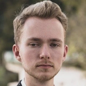 Jason Wilhelm - Income, Birthday, Family, Bio, Networth & More