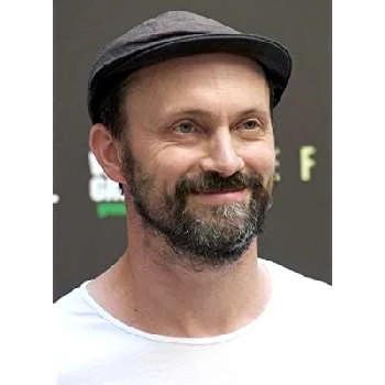 Will Keen - Family, Bio, Birthday, Family, Income & More