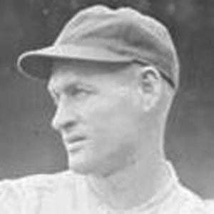 Cy Williams - Age, Height, Birthdate, Family, Wiki & More