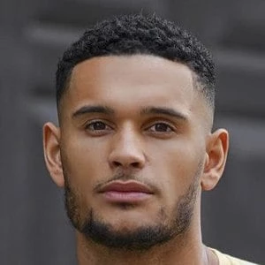 Danny Williams Biography