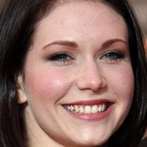 Emma Williams - Networth, Bio, Birthdate, Age, Family & More