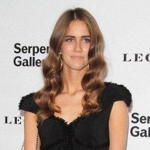 Jade Williams - Age, Height, Birthdate, Family, Wiki & More