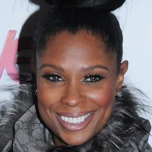Jennifer Williams Biography