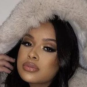 Taina Williams Biography