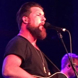 Zach Williams Biography