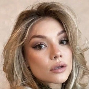 Amalia Williamson Biography