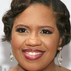 Chandra Wilson Biography