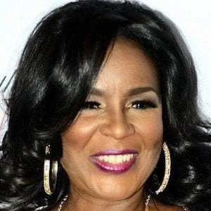 Angela Winbush Biography