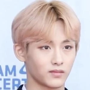 WinWin - Biography, Birthday, Wiki, Family, Networth & More