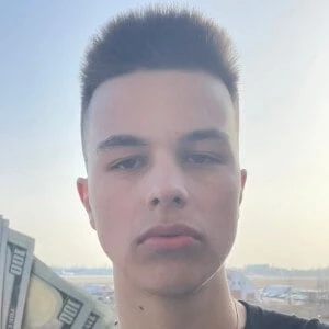 Cezar Wok - Profession, Biography, Birthdate, Family, Wiki & More