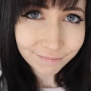 Wolfychu Biography