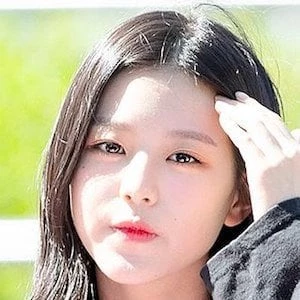 Jang Won-young Biography