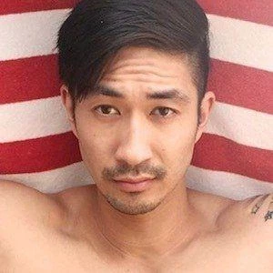 Ronnie Woo Biography