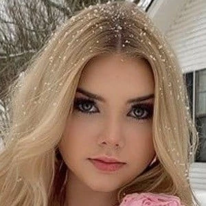 Eden Wood - Age, Wiki, Birthdate, Bio, Networth, Family & More