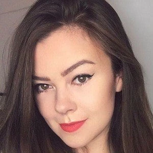 Lucy Wood Biography