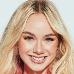 Maci Wood - Bio, Networth, Family, Age, Birthdate & More