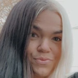 Caylea Woodbury Biography