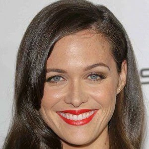 Christine Woods Biography
