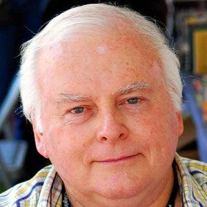 Stuart Woods - Adderess, Bio, Birthdate, Family, Wiki & More